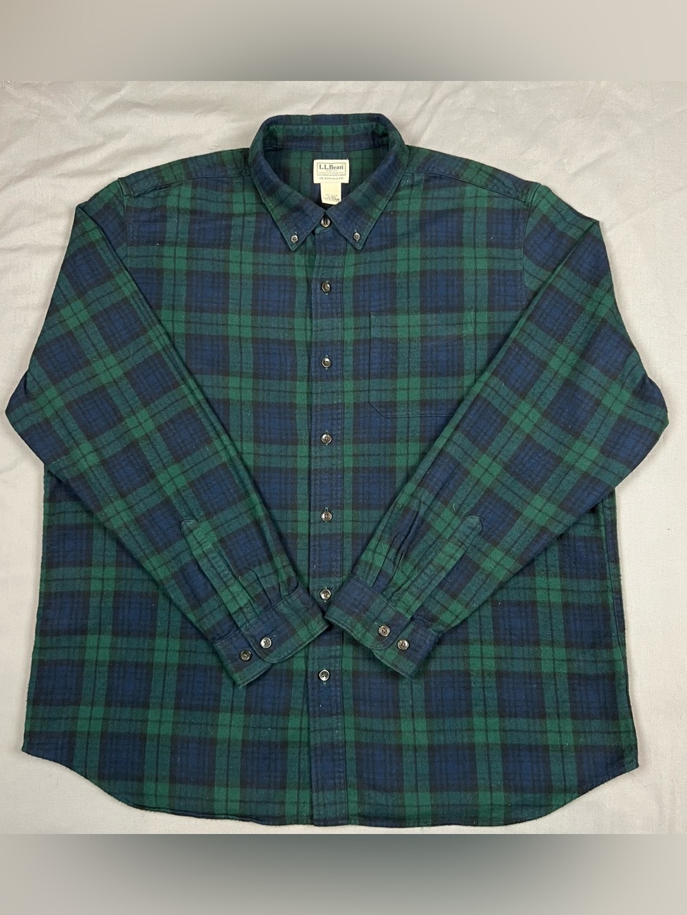 L.L. BEAN Traditional Fit Flannel Plaid Shirt XL  Green/Navy Heavyweight
